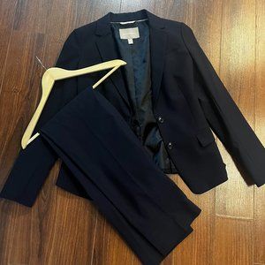 Full Matching Navy Blue Suit